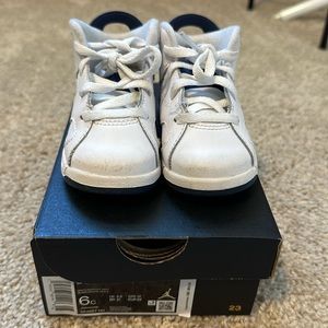 Jordan 6 Retro (White/Navy) - Size 6C